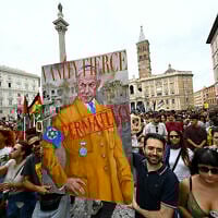 People march during a nationwide strike 'Let's Block Everything' in solidarity with Palestinians in Gaza and calling for a halt to arms shipments to Israel, in Rome on September 22. (Andreas SOLARO / AFP)
