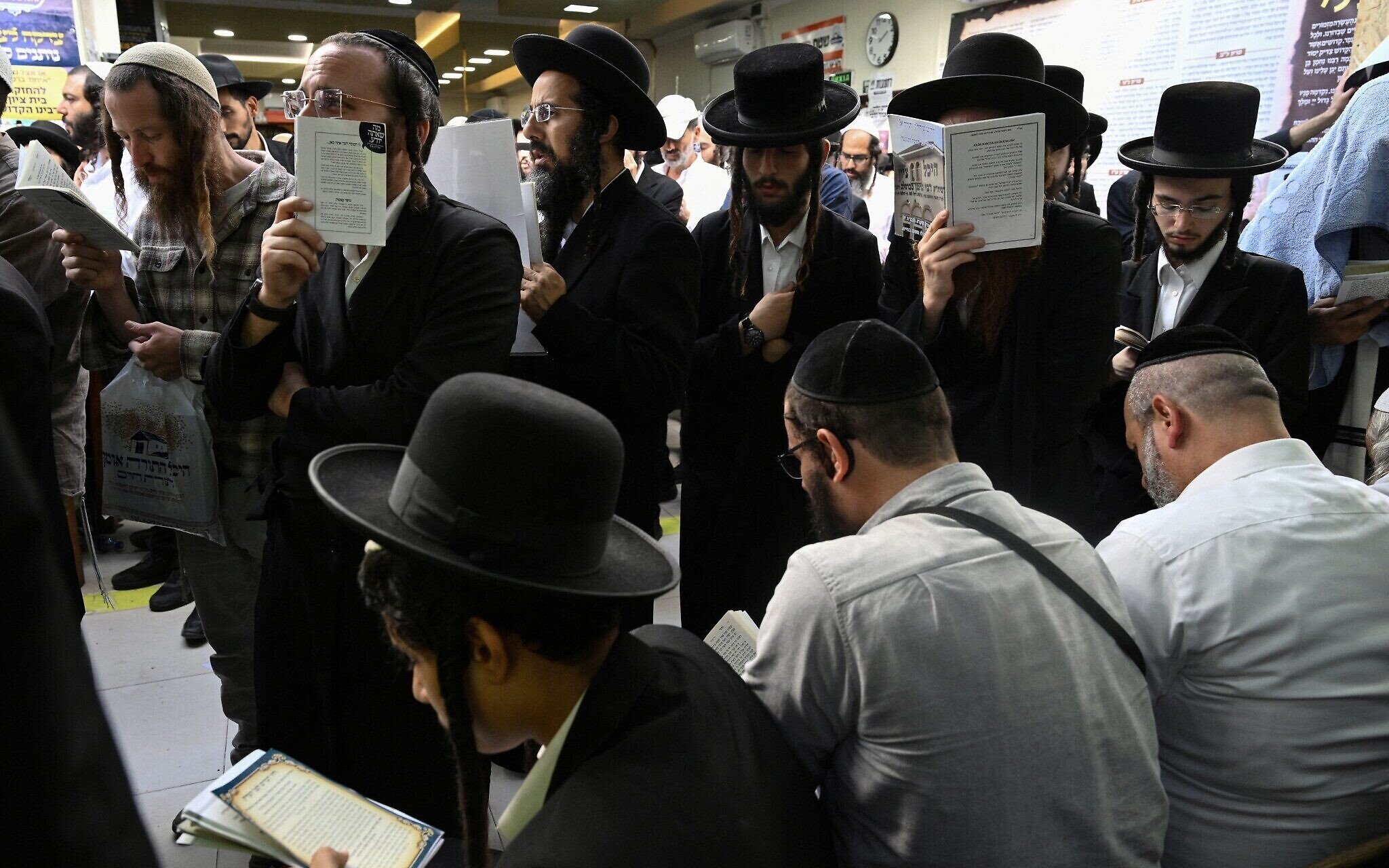 Israel to send special flights to Romania for stranded pilgrims who traveled to Uman
