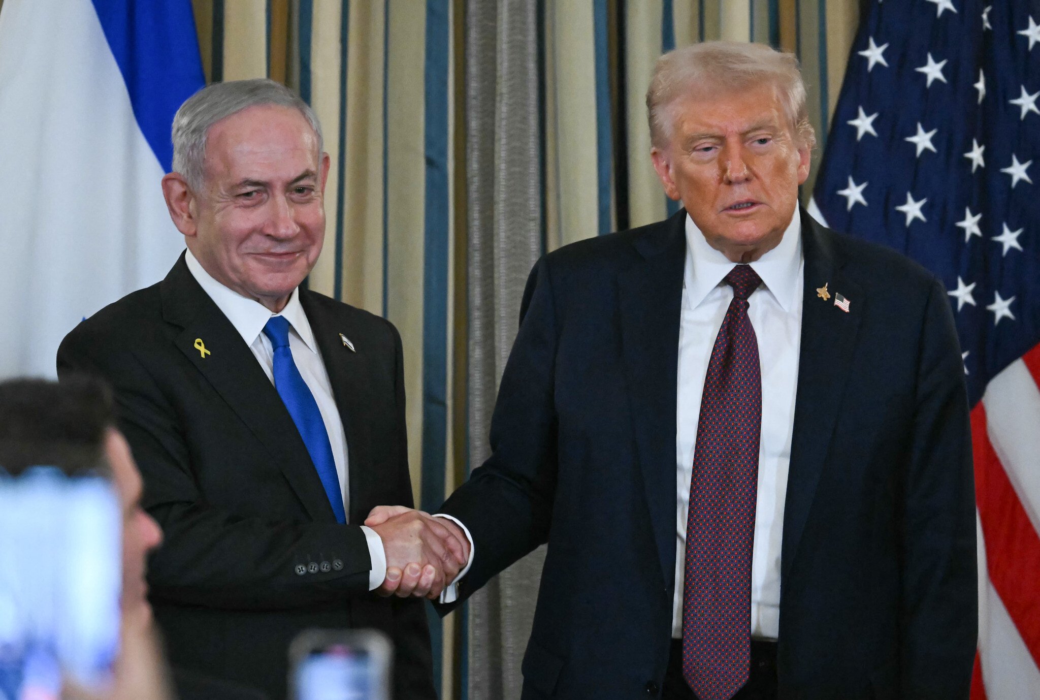 Trump unveils Gaza peace plan, hailing backing from Israel, Arab and Muslim states