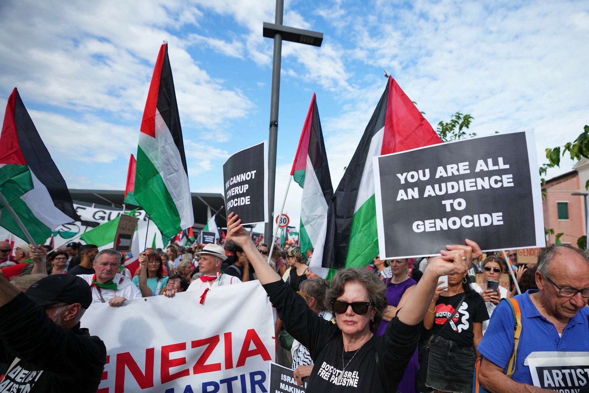 NextImg:Amid Gaza war, Israeli filmmakers battle international condemnation and isolation
