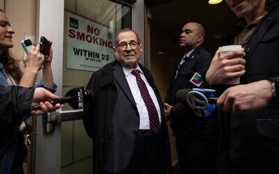 US Representative Jerry Nadler, a New York Democrat, speaks to members of media outside Greater New York Federal Building in New York, on May 28, 2025. (Yuki Iwamura/AP)