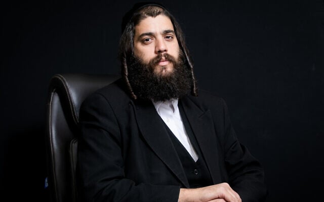 Then-Elad Mayor Yisrael Porush poses for a picture at his office in Elad, May 11, 2022. (Yossi Aloni/Flash90)
