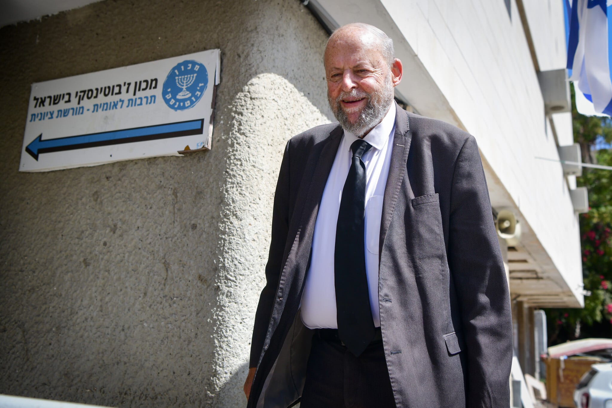 Former Likud MK Michael Kleiner detained in tax fraud investigation