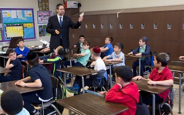 A classroom at the Darchei Torah Boys School in Far Rockaway, Queens, on May 16, 2018. (Andrew Lichtenstein/Corbis via Getty Images via JTA)