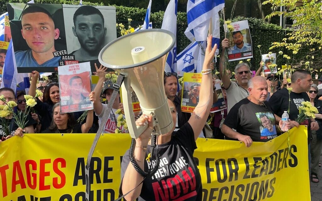 Hostage deal protesters rally outside the United Nations in New York City, September 26, 2025. (Luke Tress/Times of Israel)
