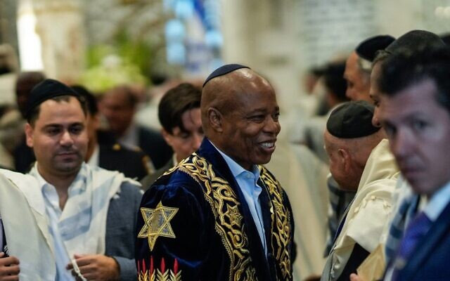 New York City Mayor Eric Adams joined the Sephardic Lebanese Congregation, also known as Kol Eliyahu, in Brooklyn for Rosh Hashanah services, September 2025. (NYC Mayor's Office via JTA)