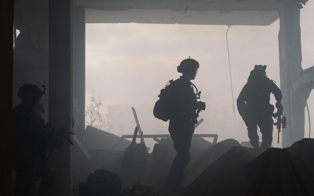 IDF troops operating in the Gaza Strip, in an image published on September 27, 2025. (Israel Defense Forces)
