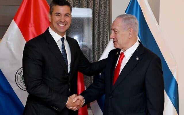 Prime Minister Benjamin Netanyahu and Paraguayan President Santiago Peña meet in New York, on September 25, 2025. (Avi Ohayon/GPO)