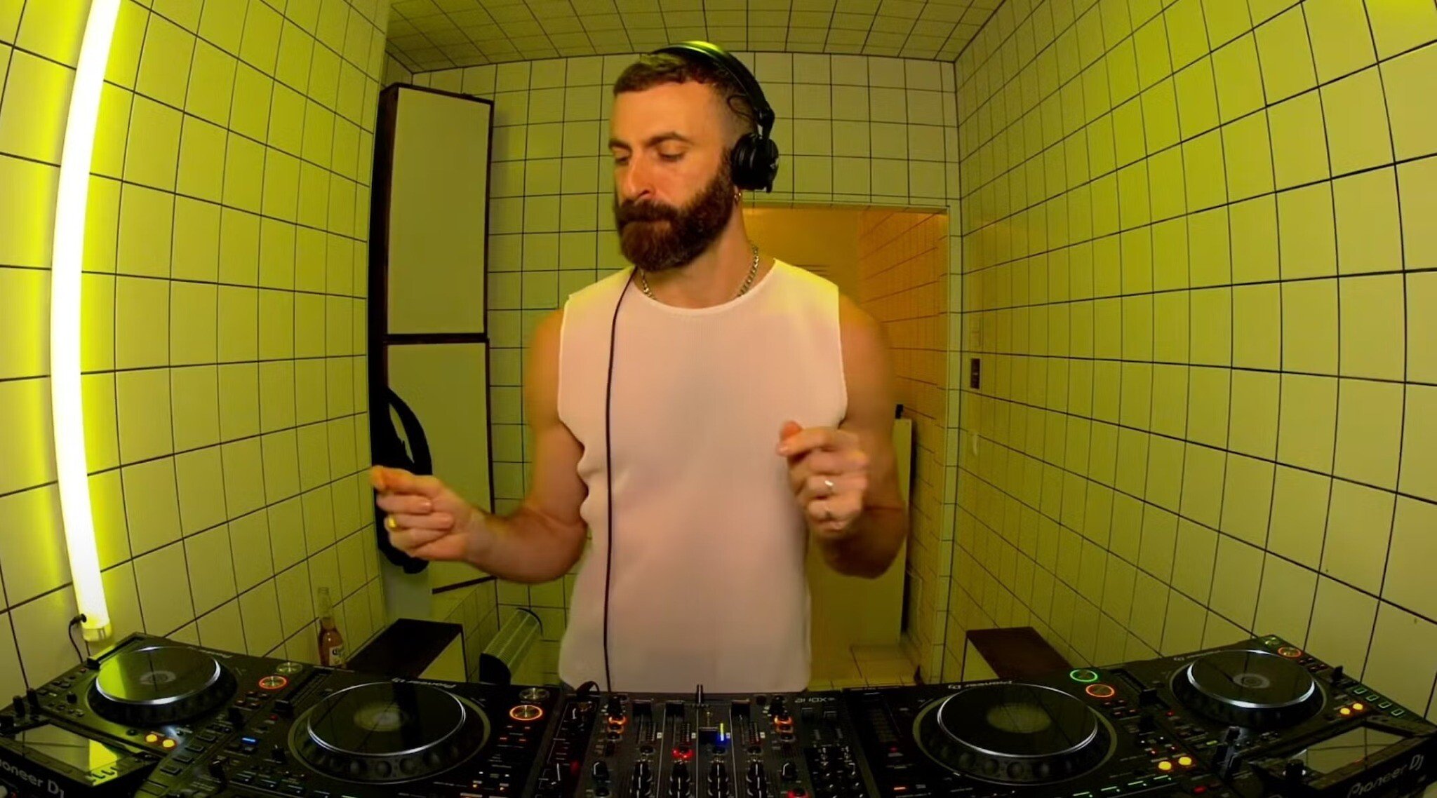 London music festival cancels Israeli DJ after outcry from Ravers for Palestine group