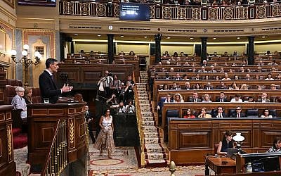 Spain's Prime Minister Pedro Sanchez addresses the Spanish parliament in Madrid on July 9, 2025. (JAVIER SORIANO / AFP) Spain's Prime Minister Pedro Sanchez addresses the Spanish parliament in Madrid on July 9, 2025. (JAVIER SORIANO / AFP)