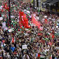 Attendees take part an anti-Israel rally in solidarity with Palestinians and to protest against the interception by the Israeli navy of the Global Sumud Flotilla, in Istanbul, on October 5, 2025. (Yasin AKGUL / AFP)