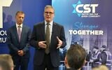 Britain's Prime Minister Keir Starmer speaks to members of the Jewish community at the Community Security Trust (CST) in London on October 16, 2025. (Carlos Jasso / AFP)