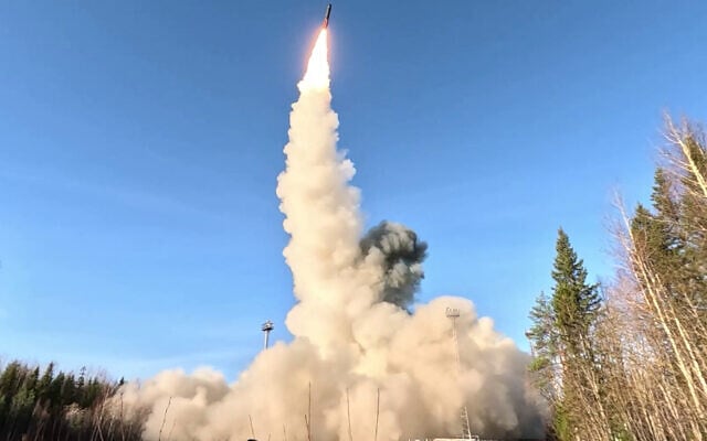 This grab from handout footage released by the Russian Defense Ministry press service on October 22, 2025, shows the launch of a missile during drills of the country's nuclear forces. (Handout / Russian Defense Ministry / AFP) This grab from handout footage released by the Russian Defense Ministry press service on October 22, 2025, shows the launch of a missile during drills of the country's nuclear forces. (Handout / Russian Defense Ministry / AFP)