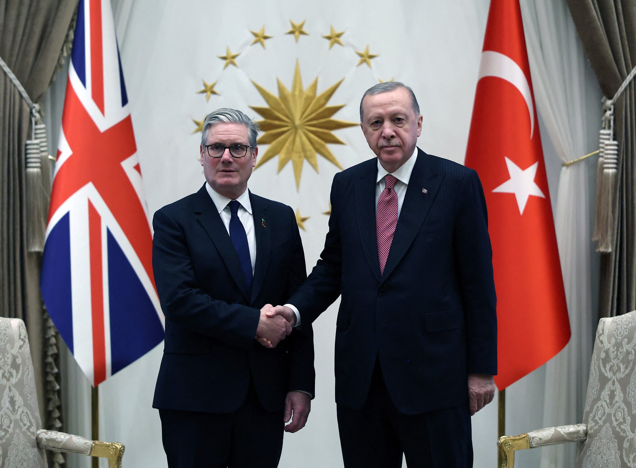 Starmer, in Turkey, closes $11B fighter jet deal, the ‘biggest in a generation’