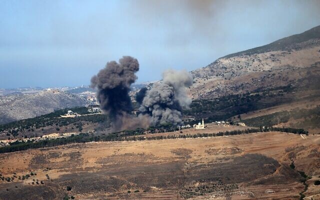 Smoke rises following an Israeli airstrike on the outskirts of the southern Lebanese village of Ej Jarmaq on October 30, 2025. (Rabih DAHER / AFP)