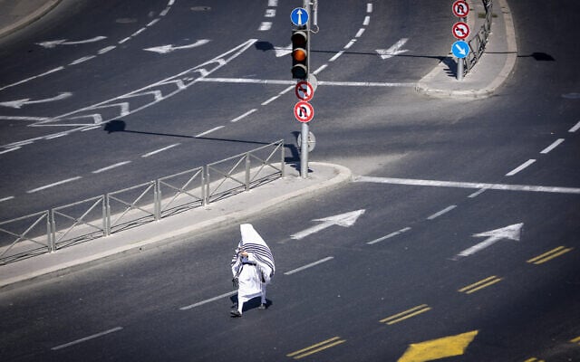 The empty streets in Jerusalem, on Yom Kippur, October 2, 2025. (Jamal Awad/Flash90)