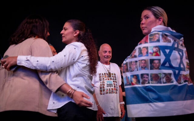 An October 7 memorial ceremony at Hayarkon Park in Tel Aviv, marking two years since the massacre, October 7, 2025. (Miriam Alster/Flash90)