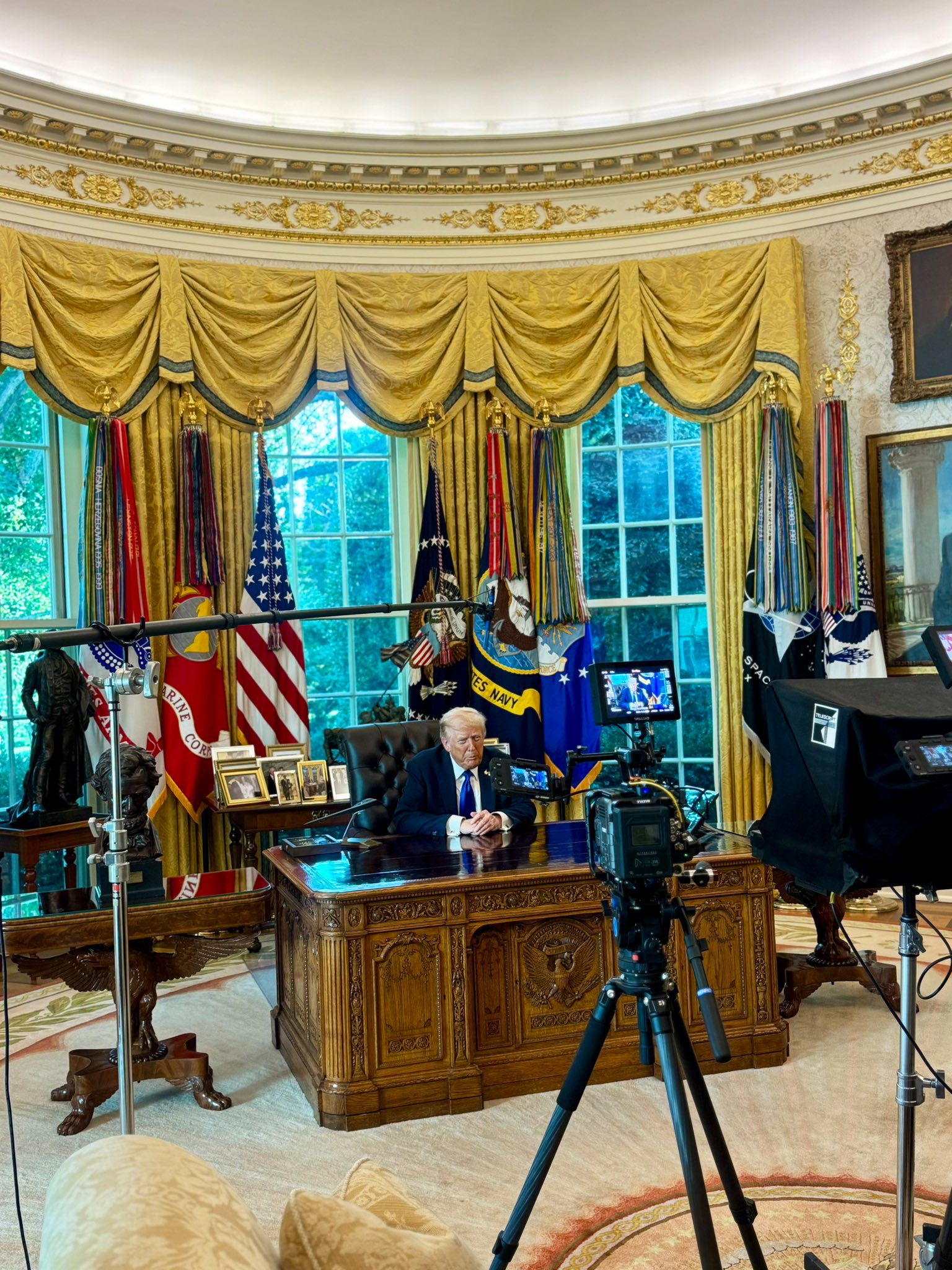 Trump says he believes Hamas ‘ready for peace,’ demands Israel immediately halt strikes in Gaza