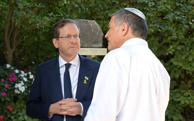 President Isaac Herzog, left, meeting new Shin Bet head David Zini at the President's Residence on October 5, 2025. (Avi Hayun/ President's Residence) President Isaac Herzog, left, meeting new Shin Bet head David Zini at the President's Residence on October 5, 2025. (Avi Hayun/ President's Residence)