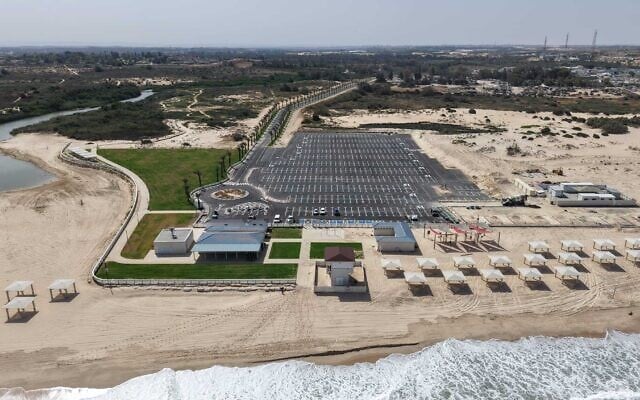 The rebuilt and upgraded Zikim Beach, in a handout photo issued on October 15, 2025. (Hof Ashkelon Regional Council and Tekuma Directorate.