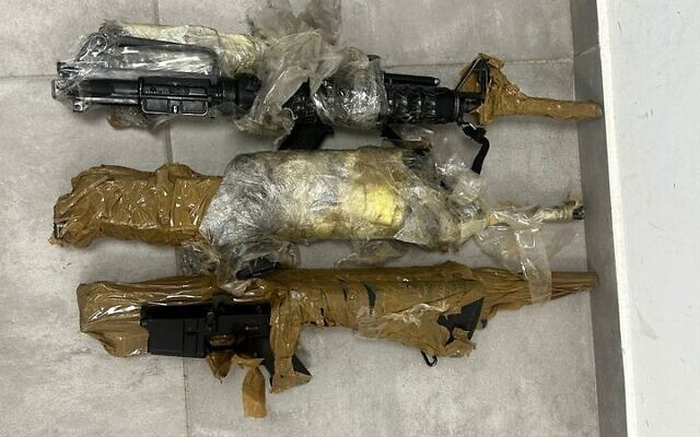 Assault rifles captured by IDF troops from a drone that crossed the border with Egypt, October 29, 2025 (IDF) Assault rifles captured by IDF troops from a drone that crossed the border with Egypt, October 29, 2025 (IDF)