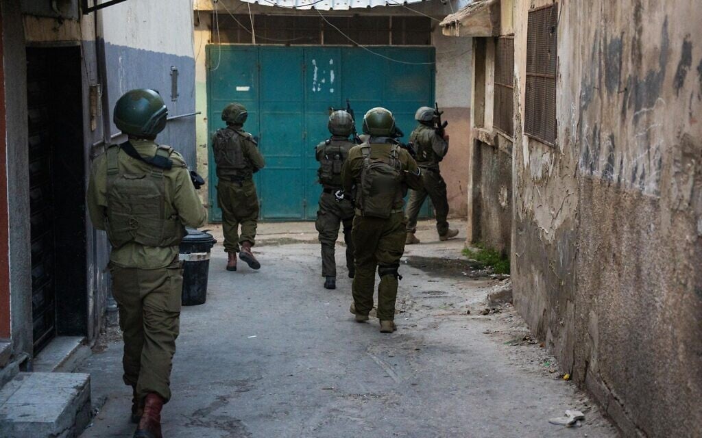 IDF soldiers operate in the West Bank, in an image published on October 31, 2025. (Israel Defense Forces)