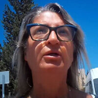 Sigalit Yona, an associate of Regional Cooperation Minister David Amsalem, in a report by 'Hamevaker,' on September 17, 2025. (Channel 12 screenshot)