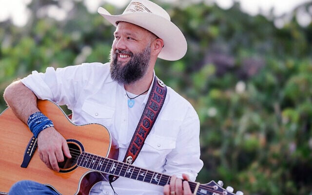 Jewish country music singer Joe Buchanan (Lila Photo)