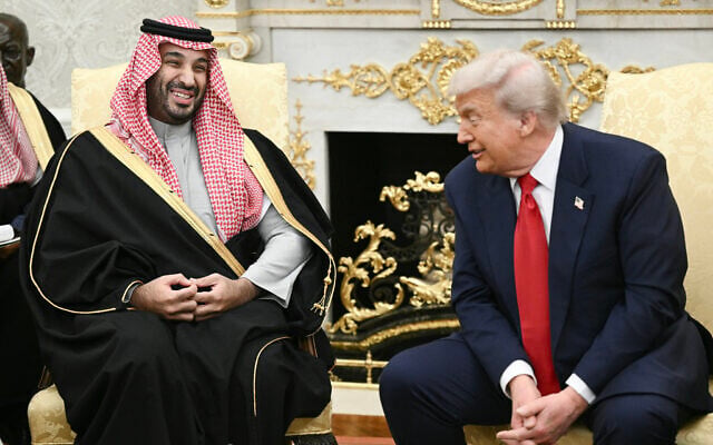 US President Donald Trump meets with Crown Prince of Saudi Arabia Mohammed bin Salman in the Oval Office of the White House in Washington, DC on November 18, 2025. (Brendan SMIALOWSKI / AFP)