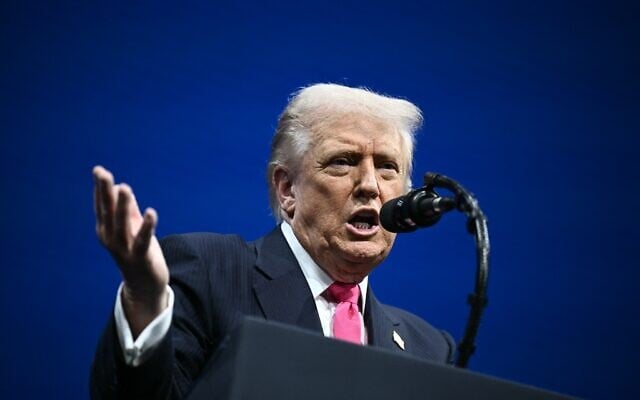 US President Donald Trump delivers remarks at the US-Saudi Investment Forum at the John F. Kennedy Center for the Performing Arts in Washington, DC, on November 19, 2025. (Brendan SMIALOWSKI / AFP) US President Donald Trump delivers remarks at the US-Saudi Investment Forum at the John F. Kennedy Center for the Performing Arts in Washington, DC, on November 19, 2025. (Brendan SMIALOWSKI / AFP)