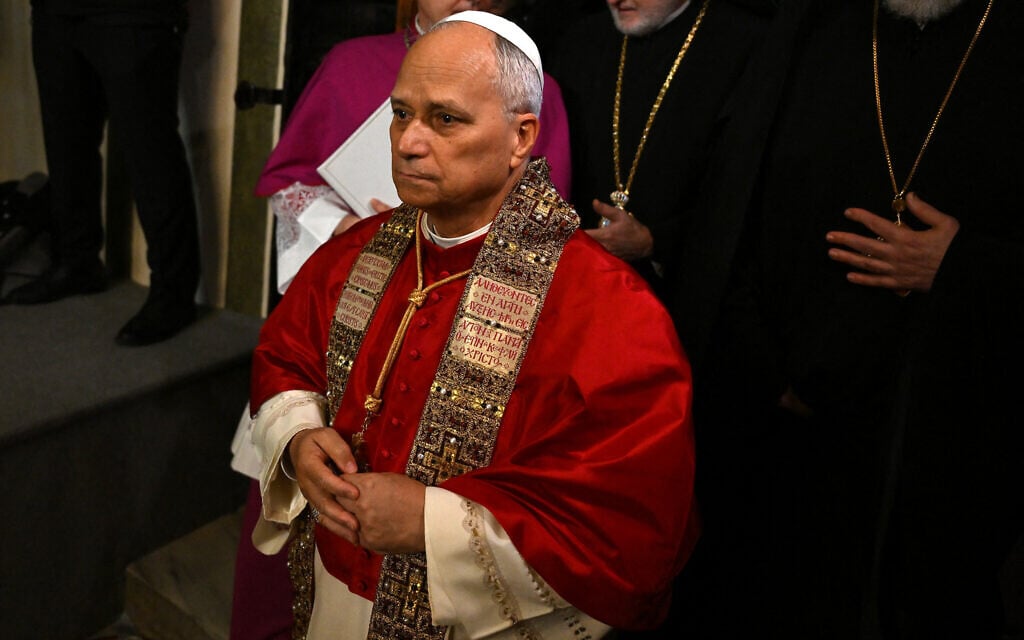 Pope Leo XIV arrives to take part in a Divine Liturgy at Patriarchal Church of Saint George, in Istanbul on November 30, 2025. (YASIN AKGUL / AFP) Pope Leo XIV arrives to take part in a Divine Liturgy at Patriarchal Church of Saint George, in Istanbul on November 30, 2025. (YASIN AKGUL / AFP)