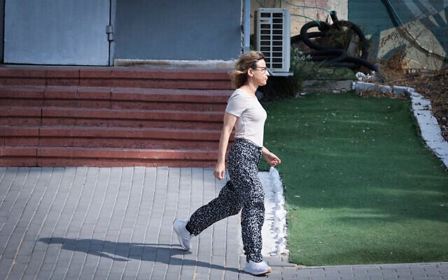 Former IDF military advocate general Yifat Tomer-Yerushalmi is released to house arrest outside Neve Tirtza Women’s Prison in Ramla, November 7, 2025. (Flash90)