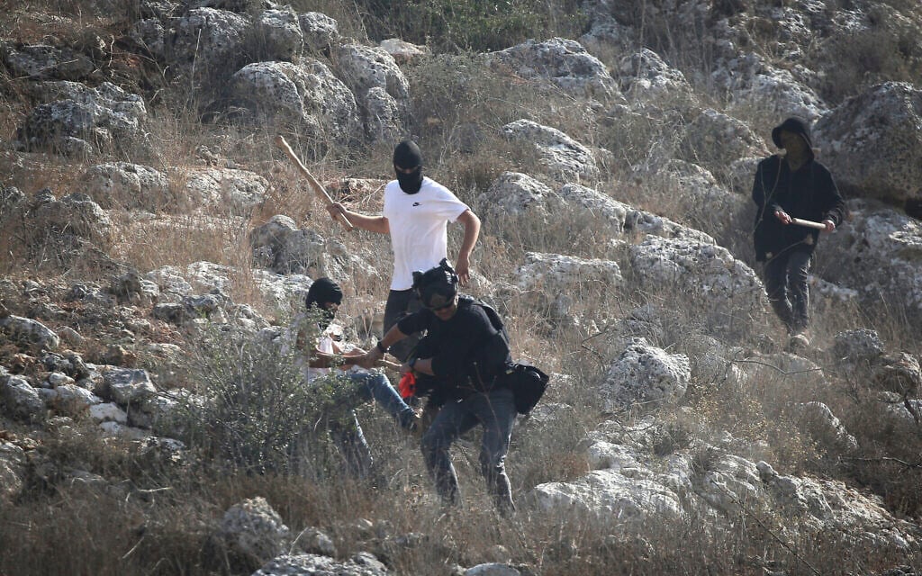 IDF: Settler violence rose by 27% in 2025, severe attacks spiked by over 50%