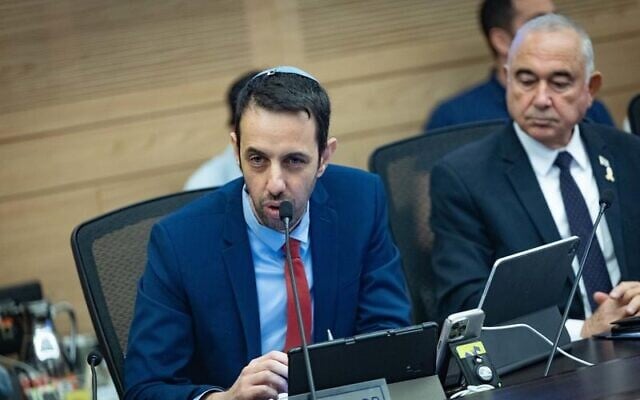 MK Ariel Kallner at a Constitution, Law and Justice Committee meeting at the Knesset, November 10, 2025. (Yonatan Sindel/Flash90) MK Ariel Kallner at a Constitution, Law and Justice Committee meeting at the Knesset, November 10, 2025. (Yonatan Sindel/Flash90)