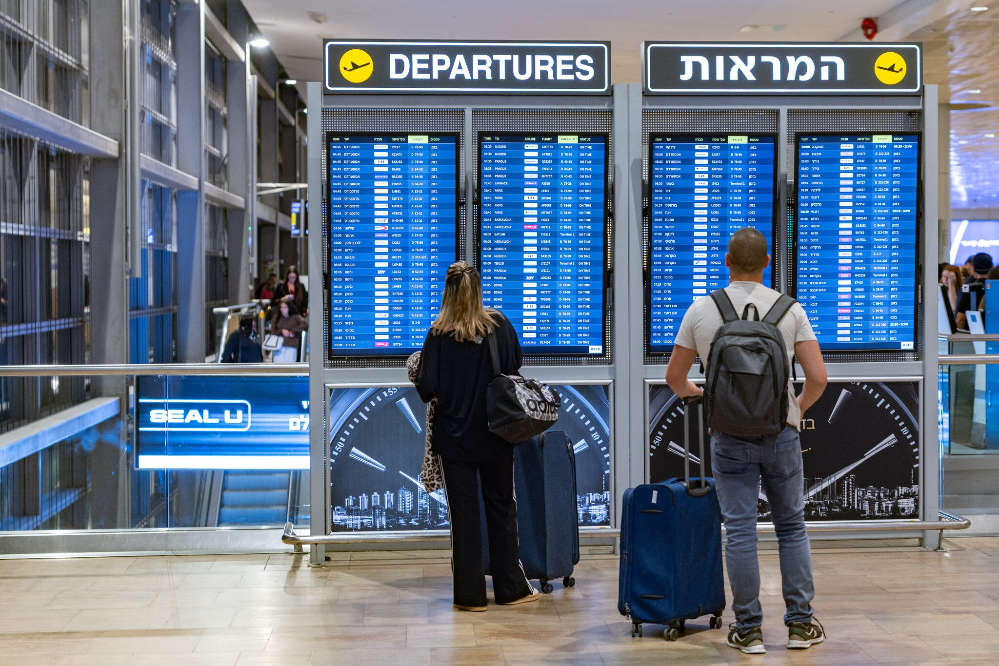 Some 1 in 4 Israelis considering leaving the country, poll finds