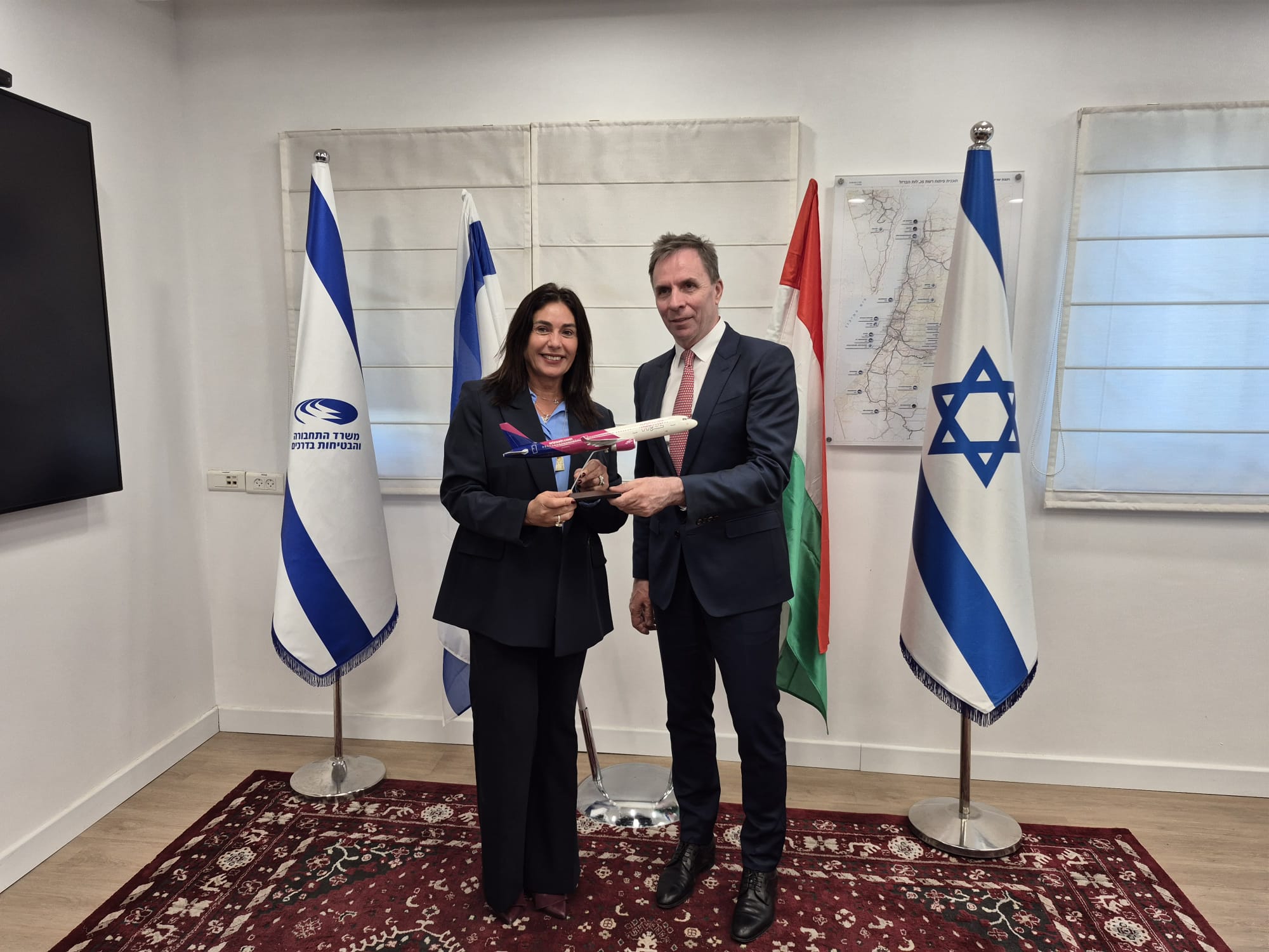 Low-cost Wizz Air commits to open Israel hub by spring 2026 in bid to cut high fares