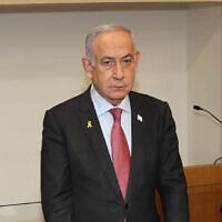 Prime Minister Benjamin Netanyahu arrives at the Tel Aviv District Court to testify in his criminal trial, January 27, 2025. (Yariv Katz/POOL)