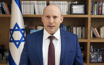 Former prime minister Naftali Bennett delivers a statement denouncing a coalition-backed bill that would broadly maintain the exemption of ultra-Orthodox men from military service, December 2, 2025. (Screenshot)