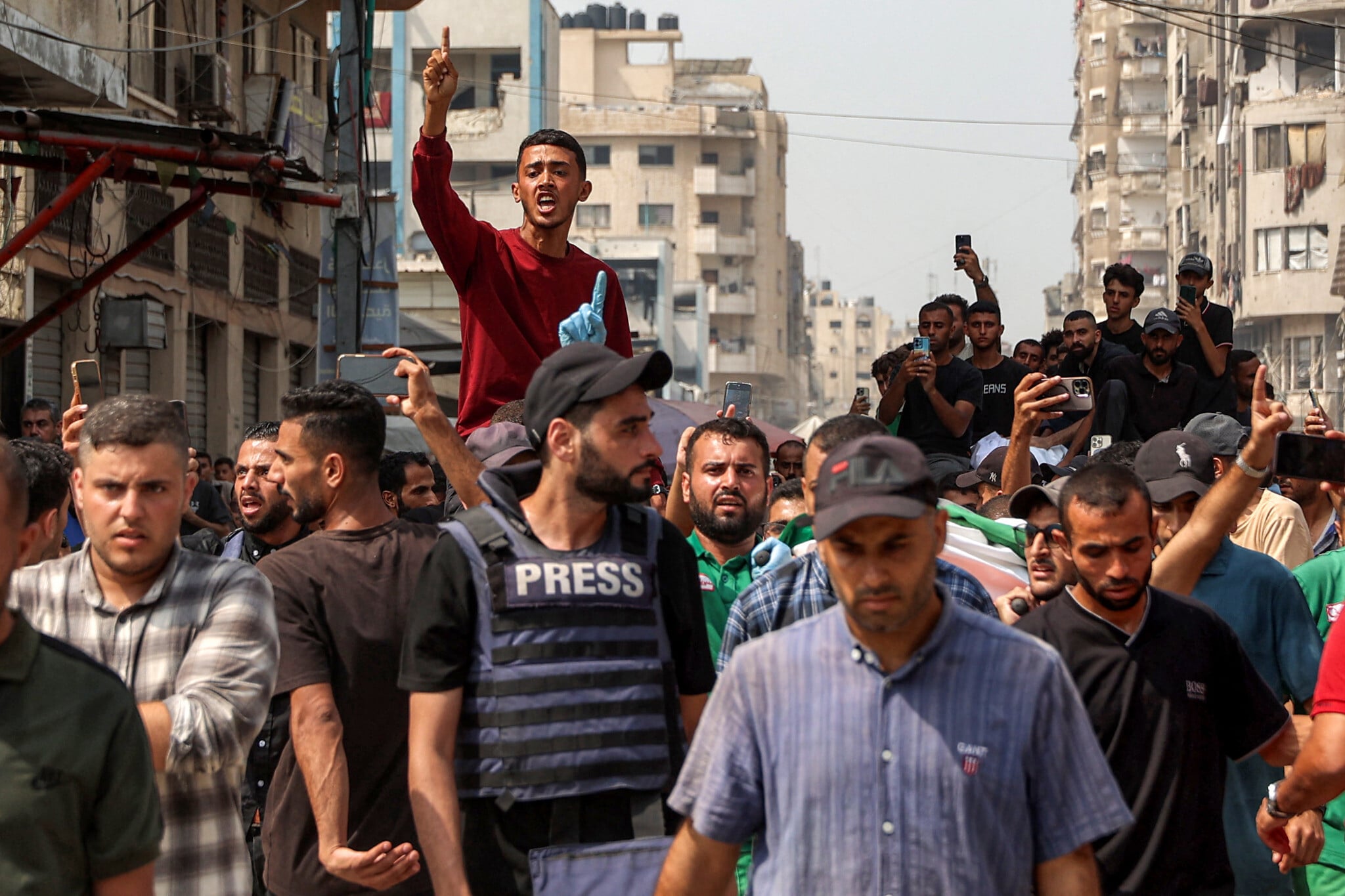 High Court gives final extension for state to explain ban on press access to Gaza