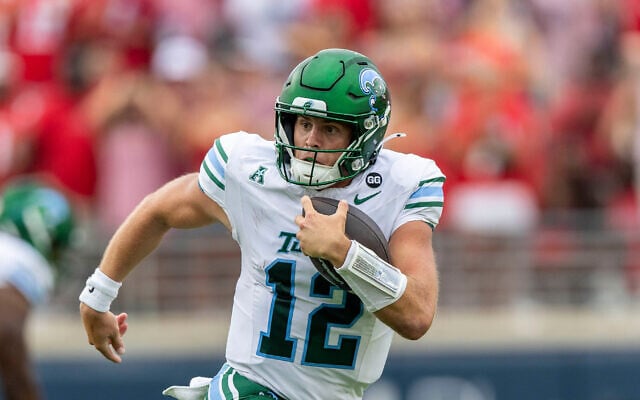Tulane quarterback Jake Retzlaff during the first half of an NCAA football game on September 20, 2025, in Oxford, Mississippi. (AP Photo/Vasha Hunt)