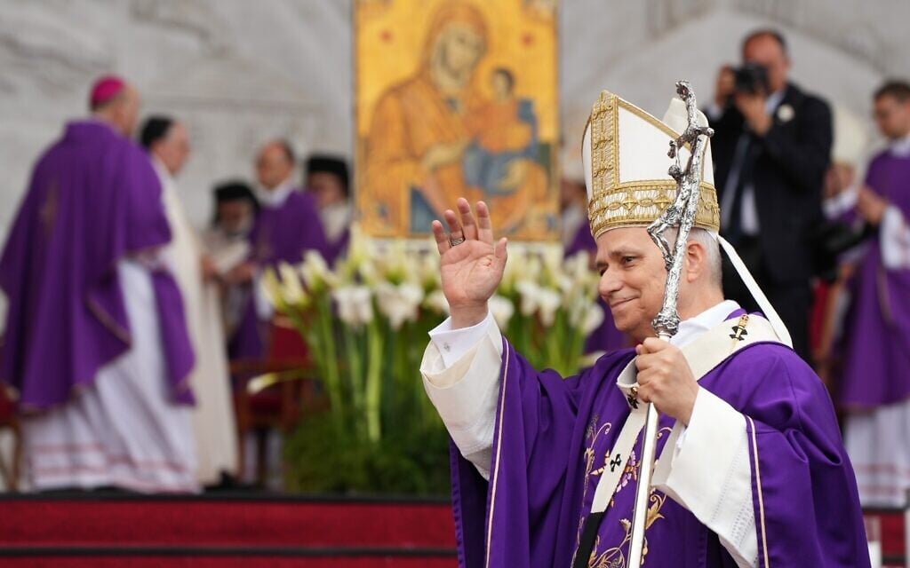 Pope Leo XIV arrives to celebrate a Holy Mass at Beirut's waterfront in Beirut, Lebanon, December 2, 2025. (AP Photo/Domenico Stinellis)