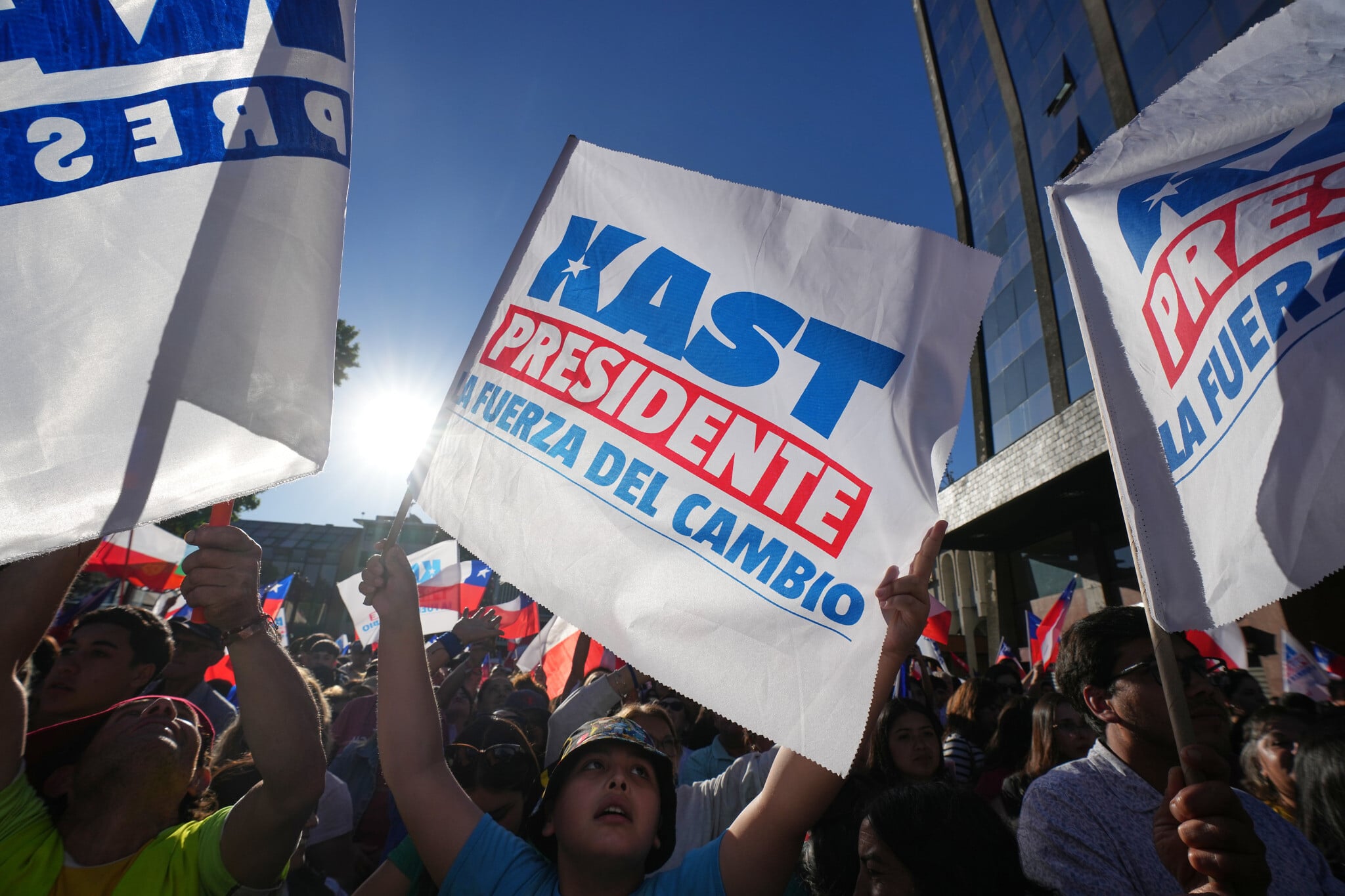 Chileans polarized ahead of presidential election as far-right candidate poised to prevail