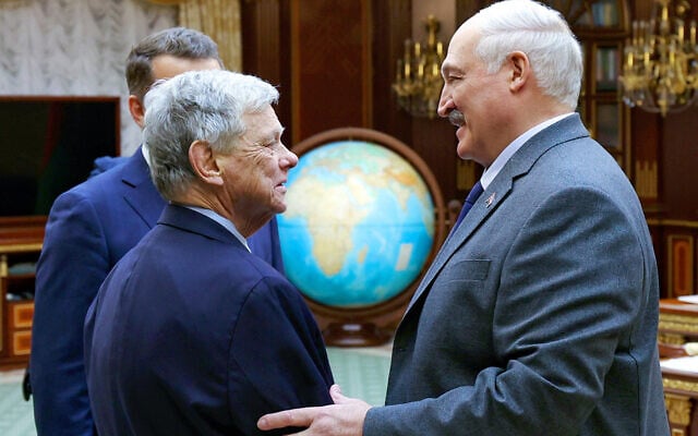 In this photo released by Belarusian presidential press service, Belarusian President Alexander Lukashenko, right, and US Presidential envoy John Coale shake hands during their meeting in Minsk, Belarus, December 12, 2025. (Belarusian Presidential Press Service via AP) In this photo released by Belarusian presidential press service, Belarusian President Alexander Lukashenko, right, and US Presidential envoy John Coale shake hands during their meeting in Minsk, Belarus, December 12, 2025. (Belarusian Presidential Press Service via AP)