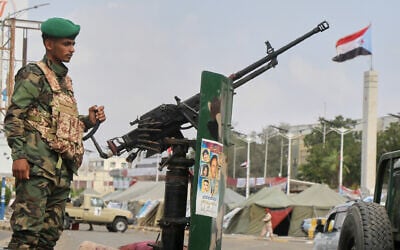 A Southern Yemen soldier of the Southern Transitional Council (STC) stands at a checkpoint in Aden, Yemen, December 31, 2025. (AP Photo)