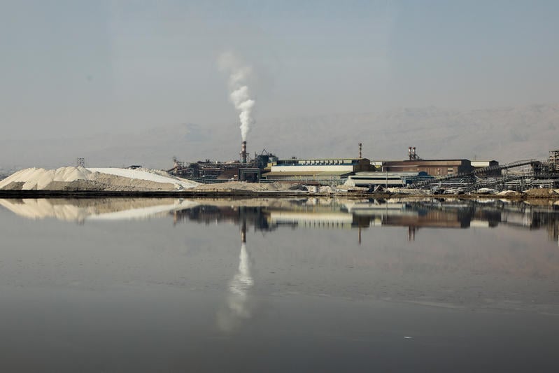 After a decade of work, government publishes bill delineating future use of ailing Dead Sea