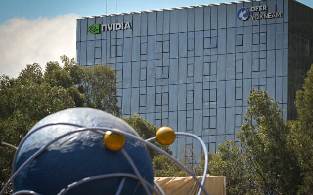 After record year, some in Israeli tech fear its future won’t be in Israel