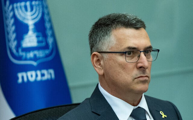 Foreign Minister Gideon Sa'ar attends a meeting of the Defense and Foreign Affairs Committee at the Knesset, December 2, 2025. (Yonatan Sindel/Flash90)
