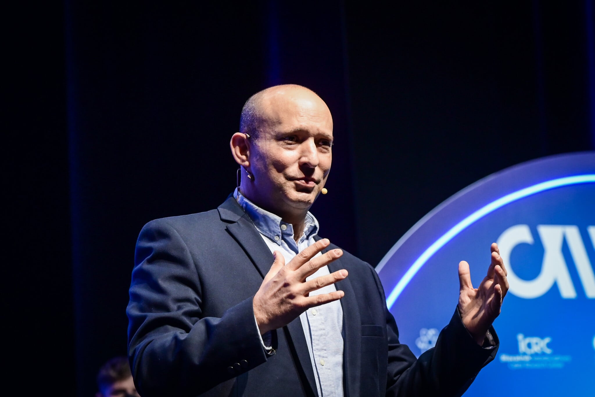 Bennett: Qatargate is ‘most serious act of treason’ in Israeli history, PM must resign