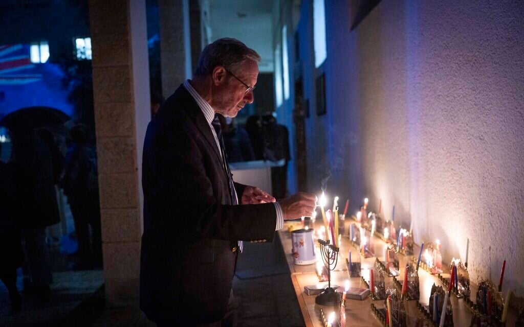 People attend a ceremony in memory of the victims of the terror shooting in Sydney targeting the Jewish community during Hanukkah, at the World Zionist Organization (WZO) building in Jerusalem, December 15, 2025. (Chaim Goldberg/Flash90) People attend a ceremony in memory of the victims of the terror shooting in Sydney targeting the Jewish community during Hanukkah, at the World Zionist Organization (WZO) building in Jerusalem, December 15, 2025. (Chaim Goldberg/Flash90)