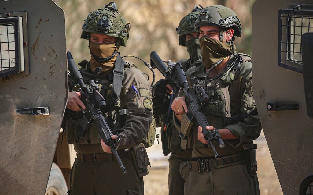 IDF punishes troops who vandalized vehicles during rogue raid in Palestinian village